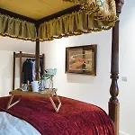 The Loft At Hewletts Farm - Stunning Apartment On The Cotswold Way Close To Cheltenham