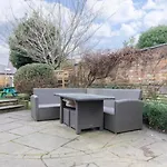 Beautiful 4 Bedroom Home
