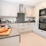 Beaus House