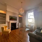 No2 Clarence Grade II Regency Townhouse Short Walk To Racecourse And Town Centre
