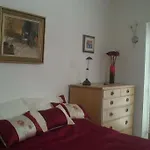 Spacious Rural Cotswolds Family Home With Mod-Cons!