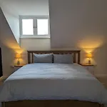 Stunning Super Kingsize Room - Cheltenham Festival