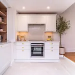 Elegant 3 Bedroom Home In The Centre Of Cheltenham