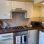 Mayville House Flat