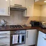 Mayville House Flat