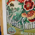 1 Bed In Cheltenham 95422