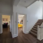 Cotswold Vip Regency Lodge