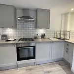 Contractor, Central, Parking, Longstay
