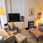Primrose Cottage