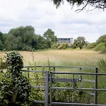 Luxury Thatched Cotswold Cottage, Amazing Location