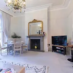 St George\'S Apartment