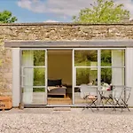 A Luxury Retreat In The Cotswolds