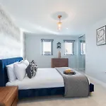 Elliot Oliver - The Old Surgery - Stunning 4 Bedroom Home With Parking In Cheltenham