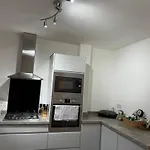 Comfortable Home Away From Home, Spacious 2 Bedroom Town House,Self Catering, Free Parking, Walking Distance To Cheltenham Town Centre