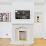 New Queens Road Property By Signature Stays