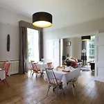 Ravenhurst Bed And Breakfast