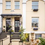 Crossways Guest House