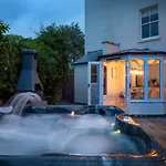 Cheltenham Town House