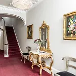 Luxury Apartments - Marlborough