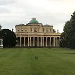 Perfect Location For Racecourse And Town Centre