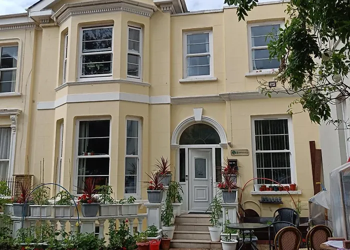 Mayville House Flat