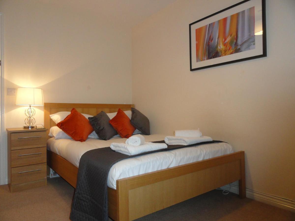 Redmarley House By Cliftonvalley Holiday home Cheltenham