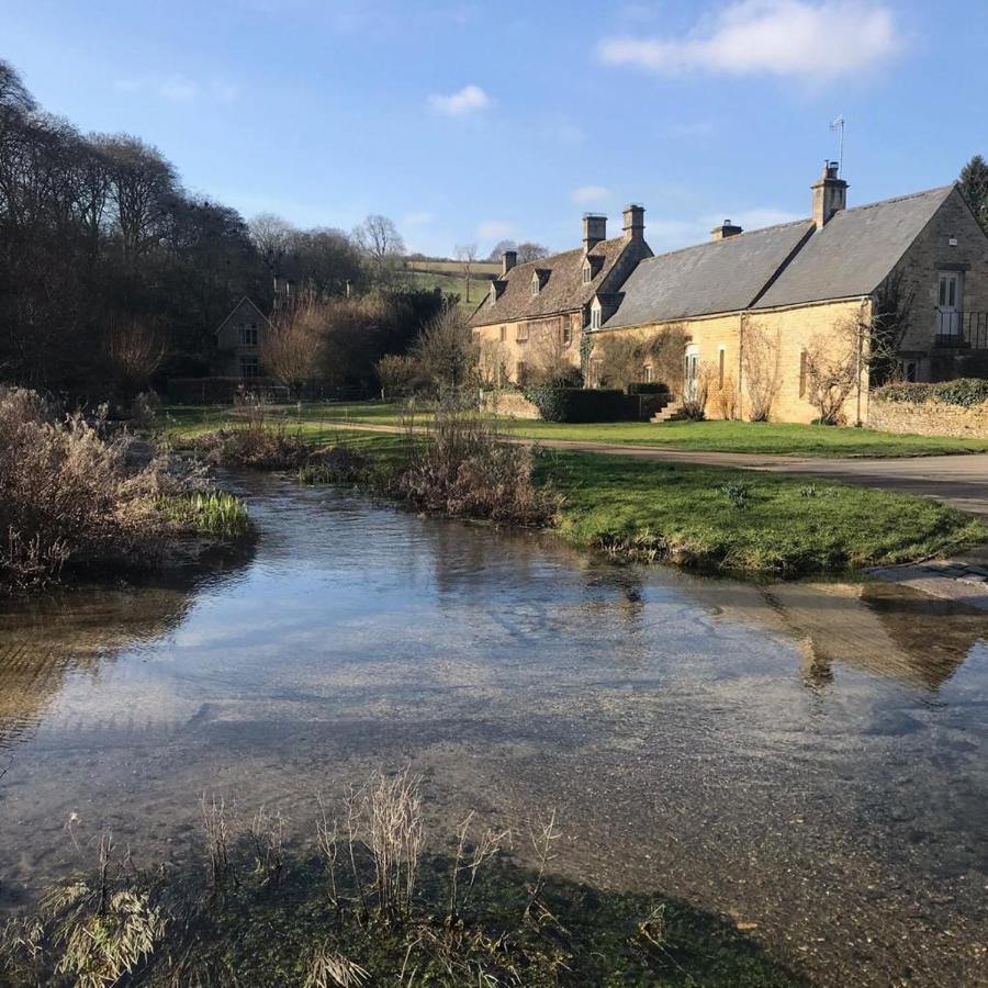 Jasmine Cottage, Upper Slaughter, Cotswolds *