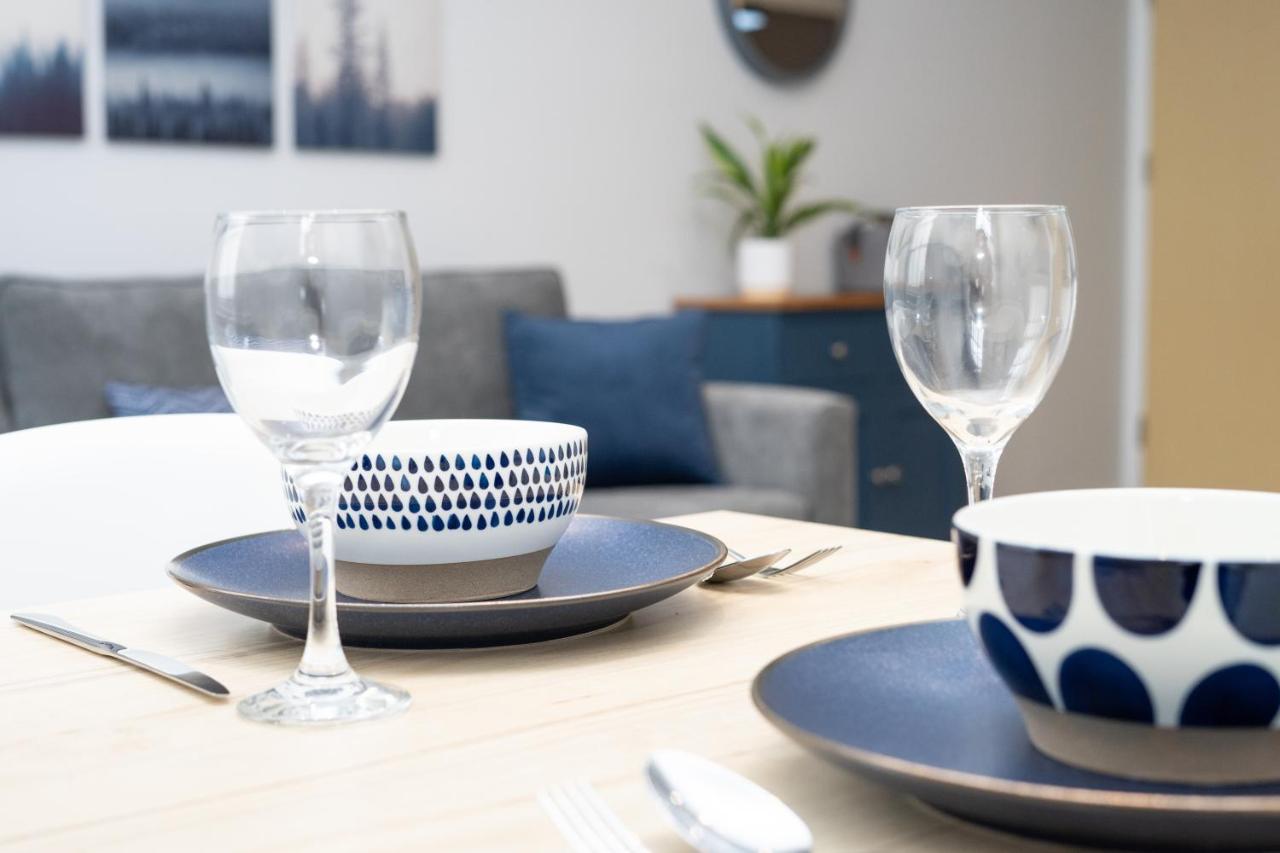 Court Apartment Cheltenham