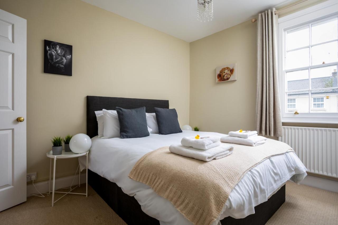 Holiday home Gorgeous - With Parking Cheltenham