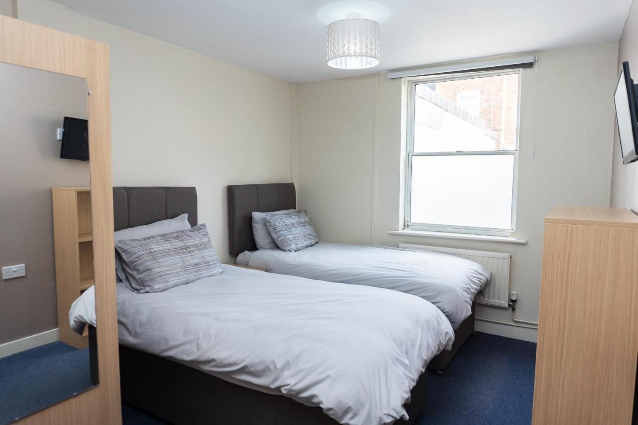 Apartment Court
