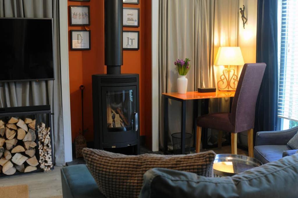 The Apartment *