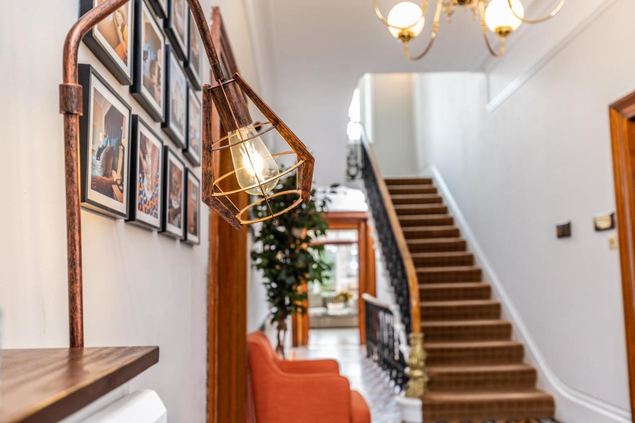 Beaumont House 4*
