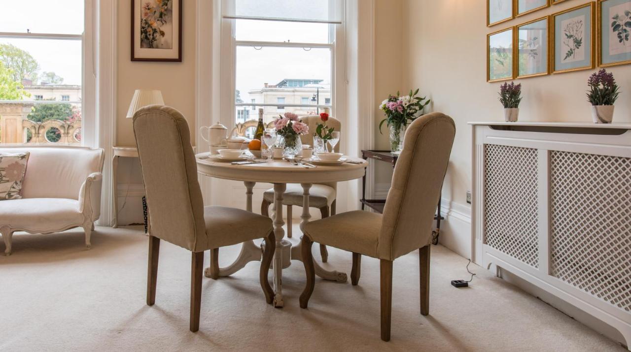Flat 3, 6 Lypiatt Terrace Gloucestershire Gl50 2sx Cheltenham