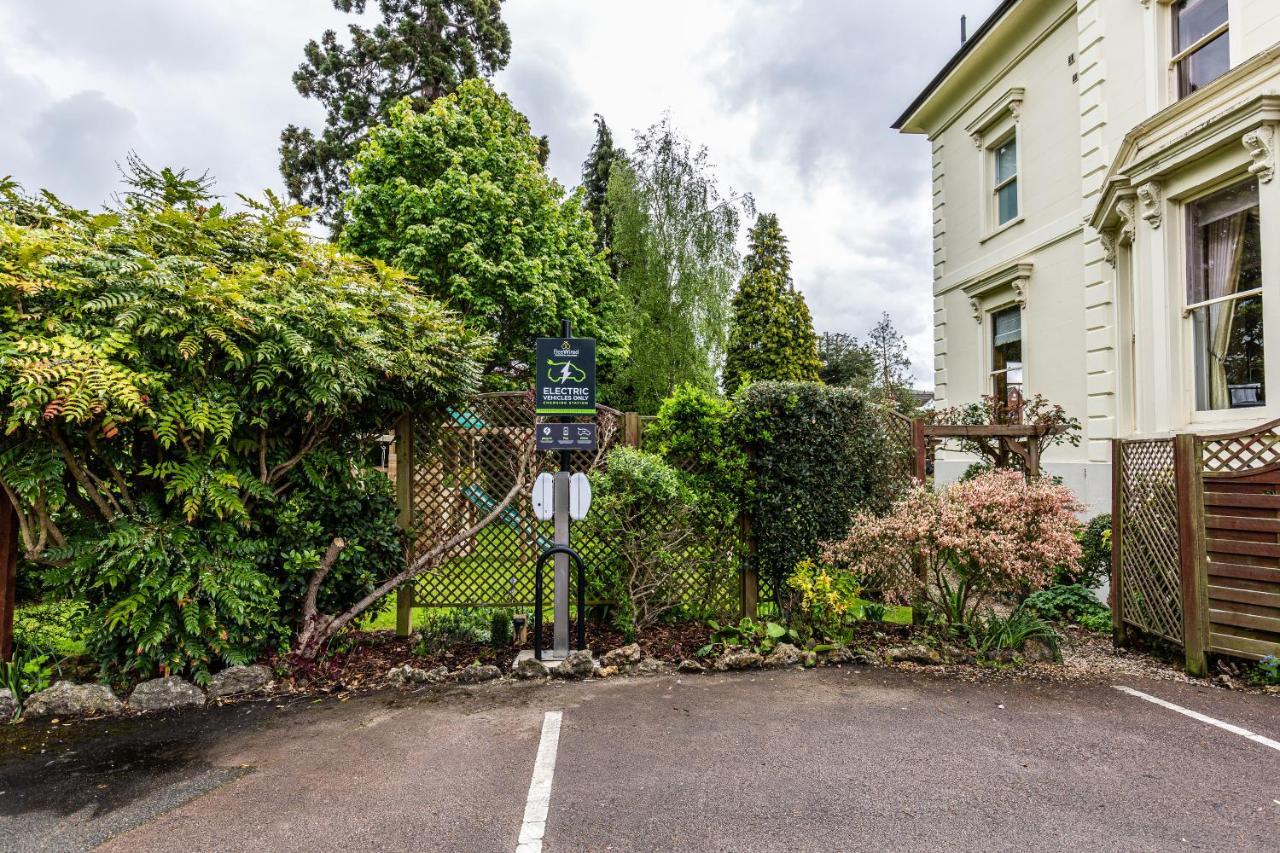 Guest house Beaumont House
