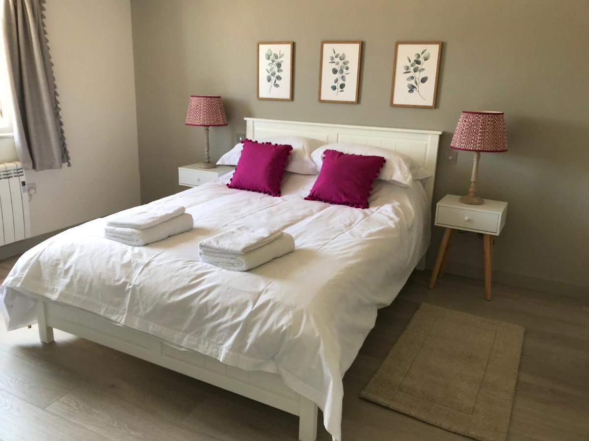Glebe Barn, Little Glebe Farm Apartment