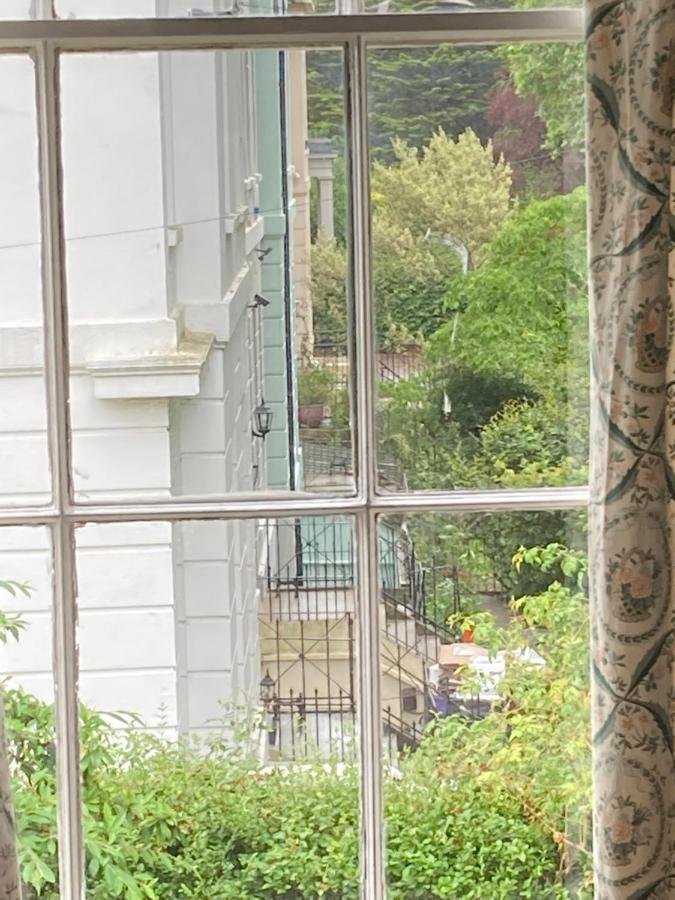Bohemian Regency Four Poster *