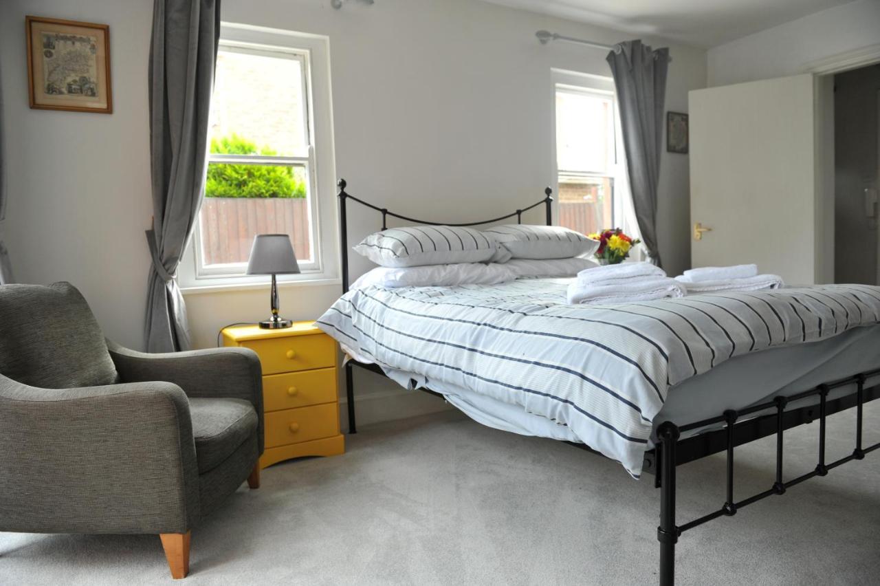 Apartment Beechurst Serviced