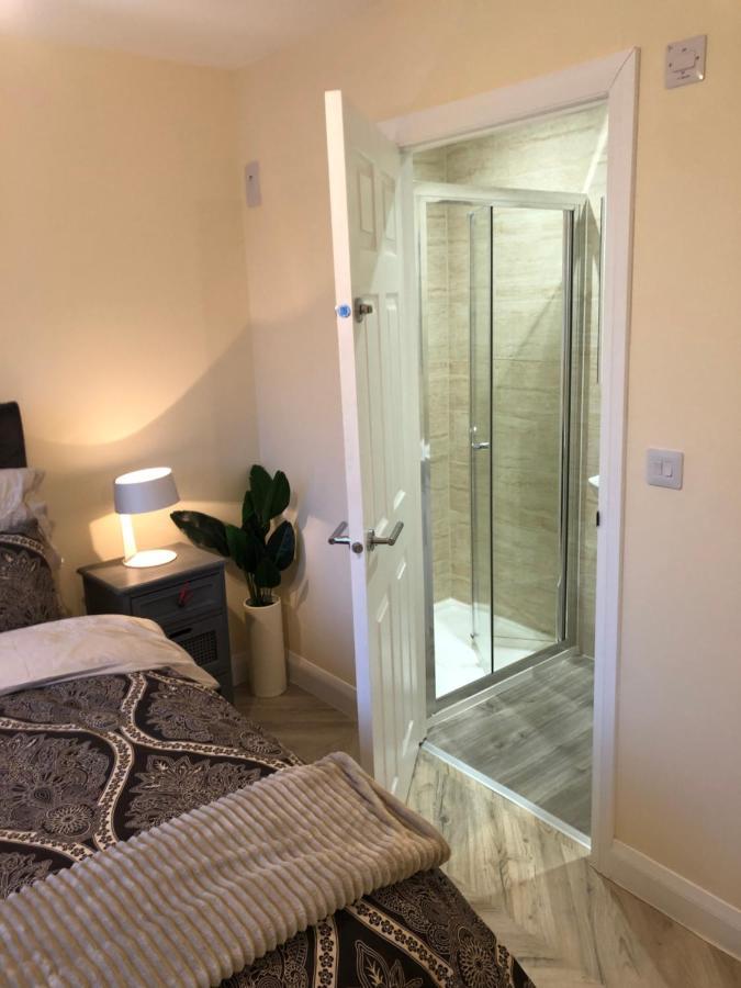 Cuterooms Guest house *