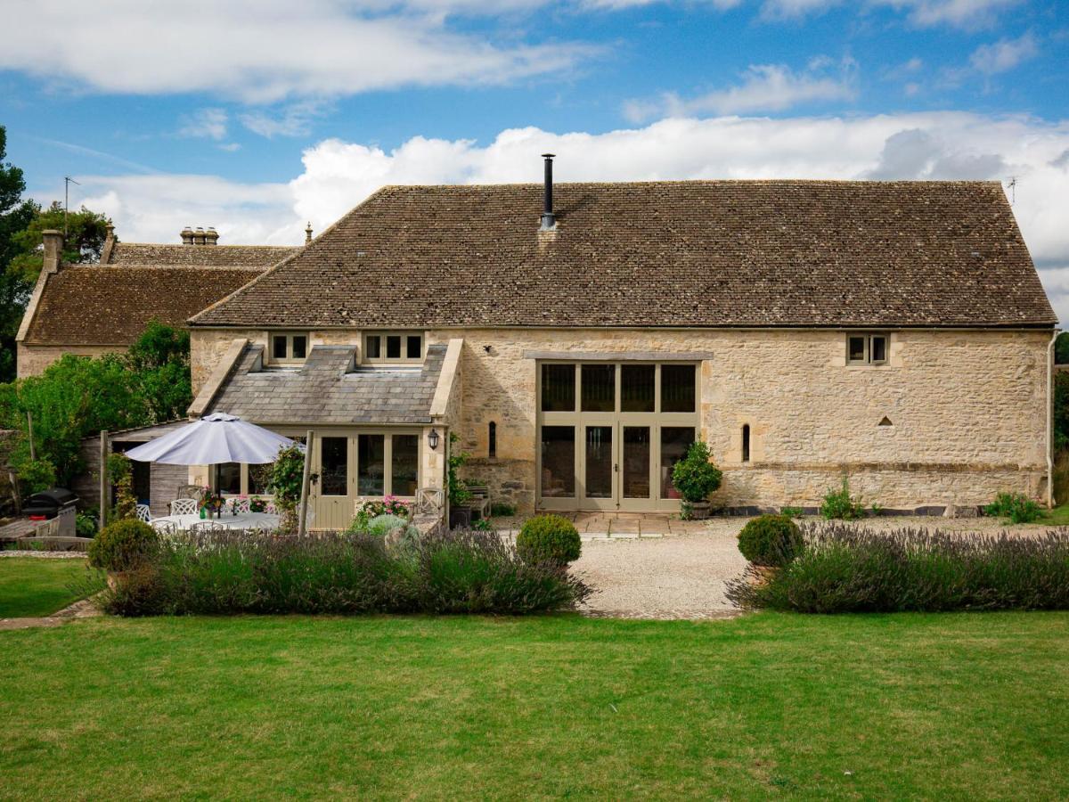 Tom's Barn *