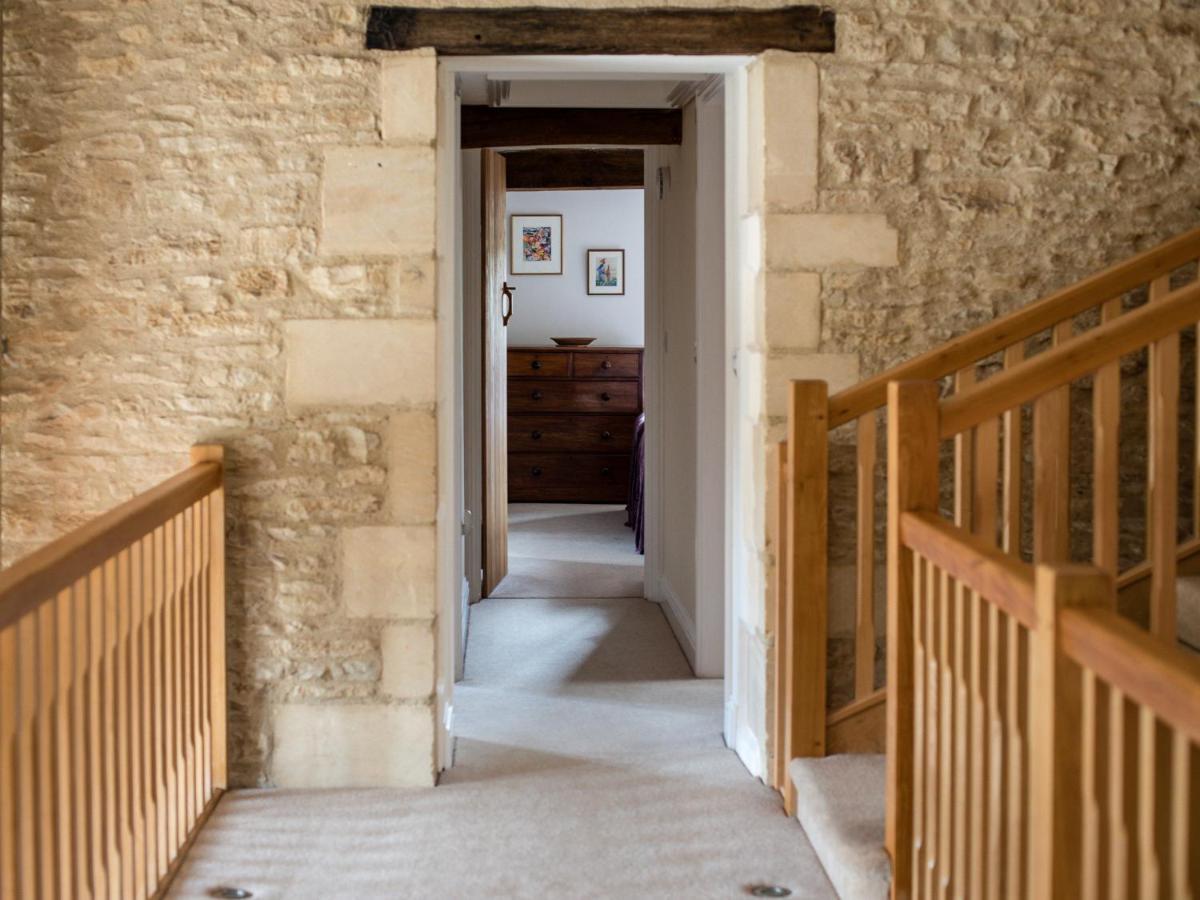 Holiday home Tom's Barn Cheltenham