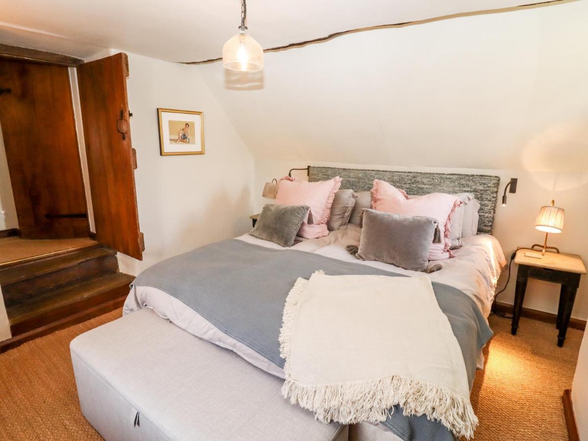 The Small House Holiday home Cheltenham