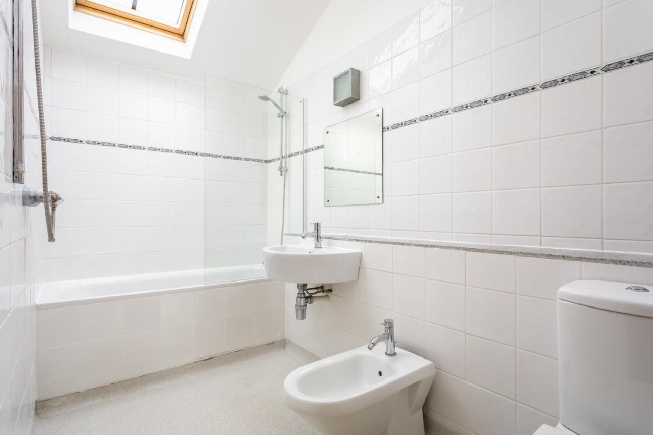 Casa de férias Curb - Fabulous Town House 5 Min Walk To Town Centre *