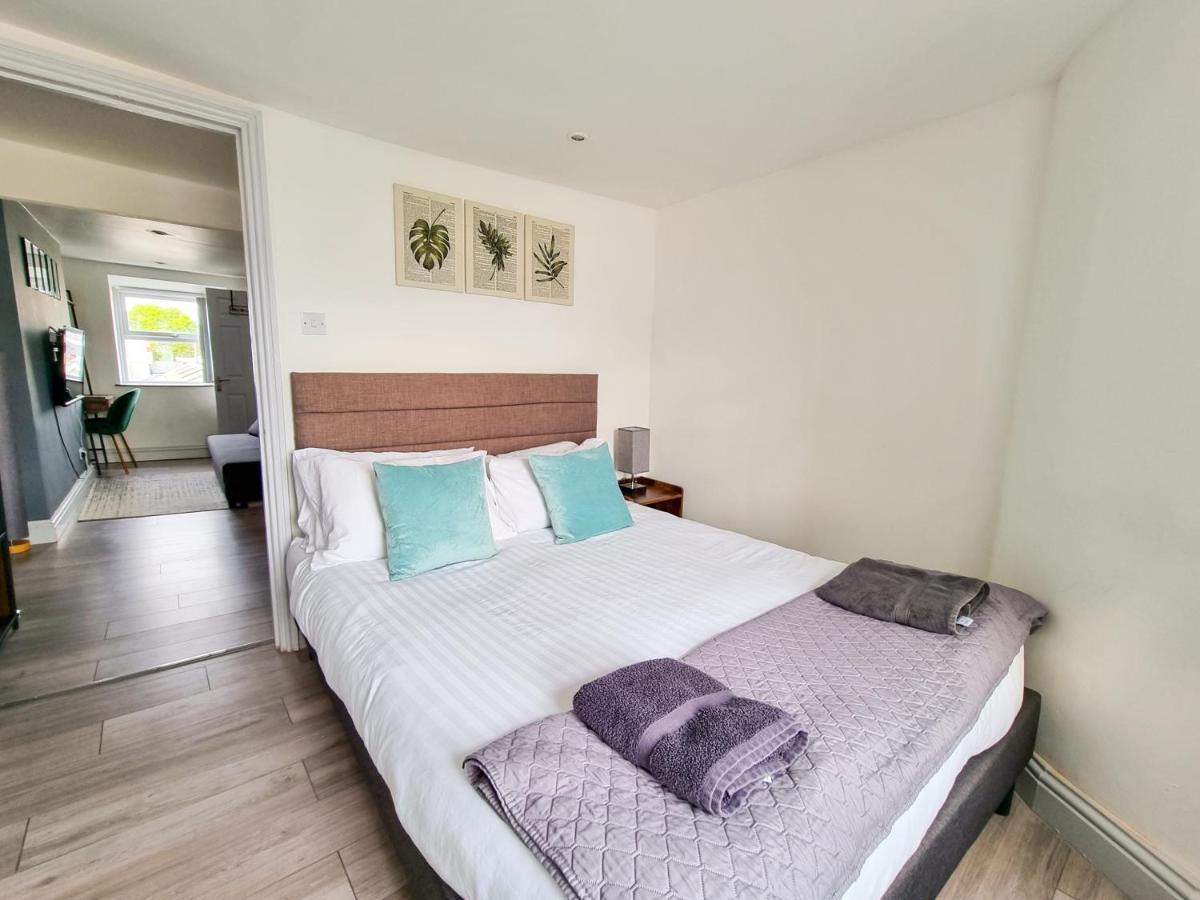 Apartamento New Refurb Floor Flat In *