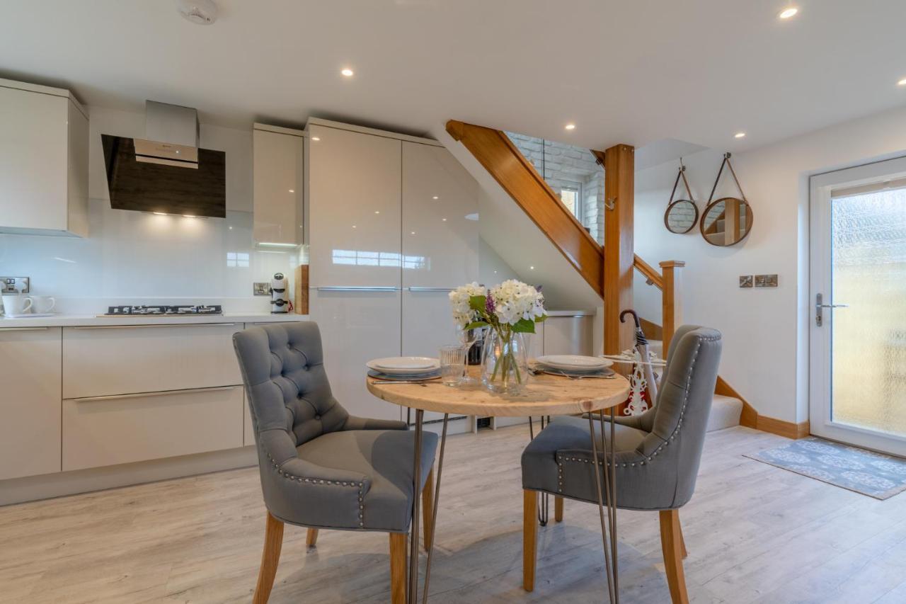 Holiday home Hillview Hideaway With Hot Tub *