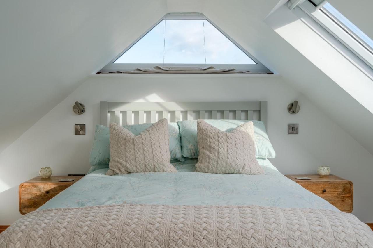 Holiday home Hillview Hideaway With Hot Tub Cheltenham