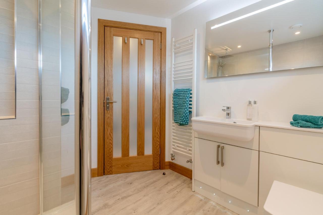 Holiday home Hillview Hideaway With Hot Tub *
