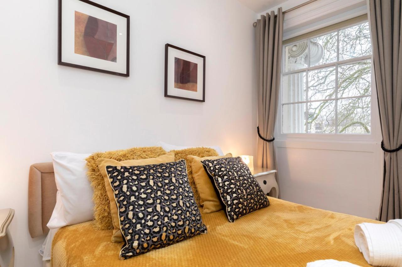 High Columns - Superb 2 Beds 2 Baths And Free Parking Cheltenham