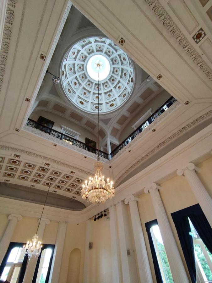 Apartment High Columns - Superb 2 Beds 2 Baths And Free Parking Cheltenham