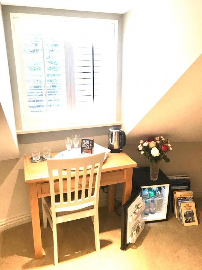 College View Bed & Breakfast Cheltenham