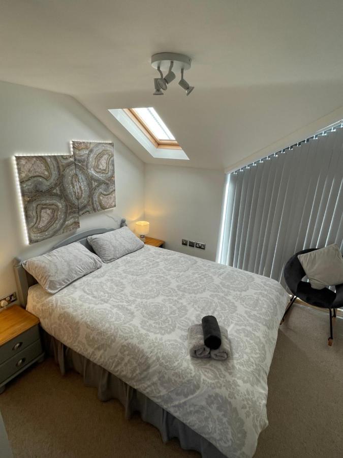 The At St Georges Terrace * Cheltenham